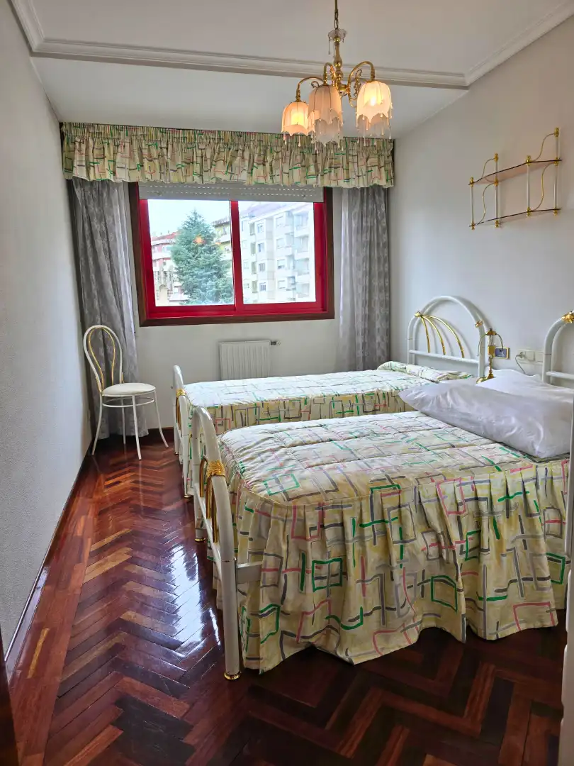 Piso de 111 m² en Ourense