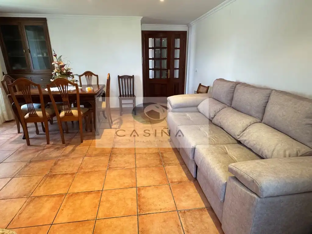 Piso de 250 m² en Barreiros