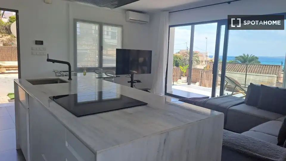 Habitación 117 m², el Campello