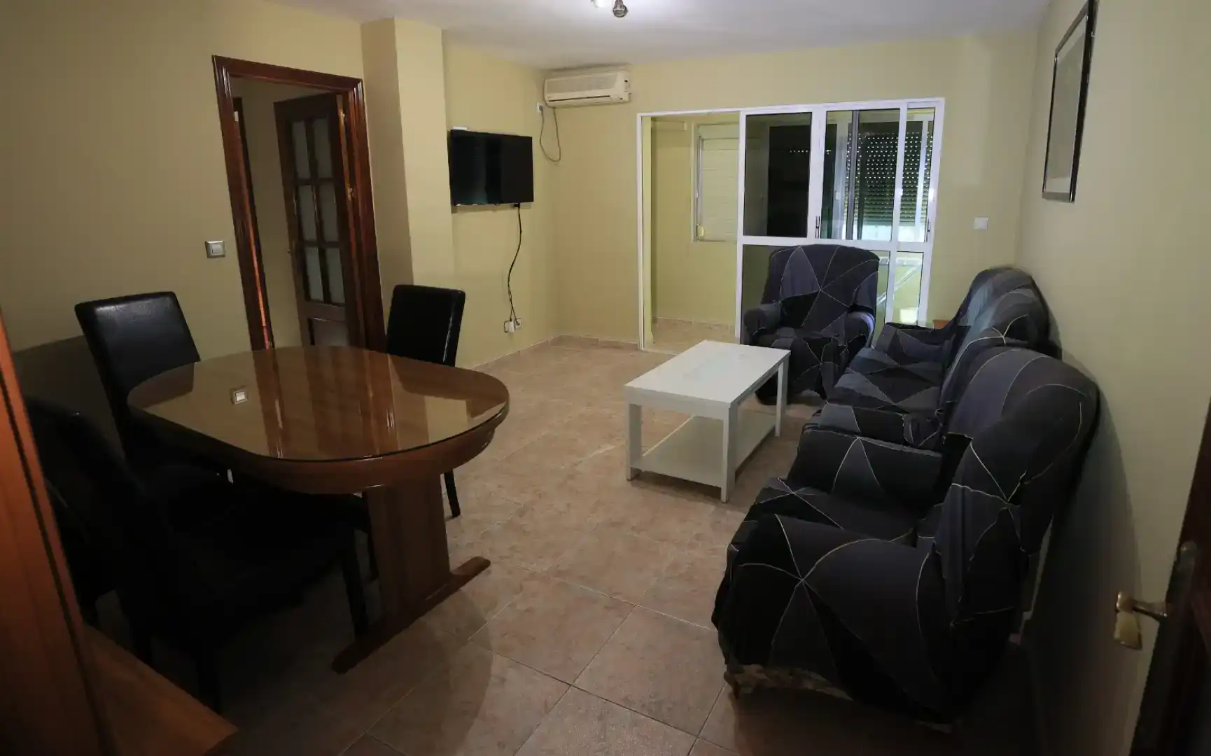 Stanza 85 m², Siviglia