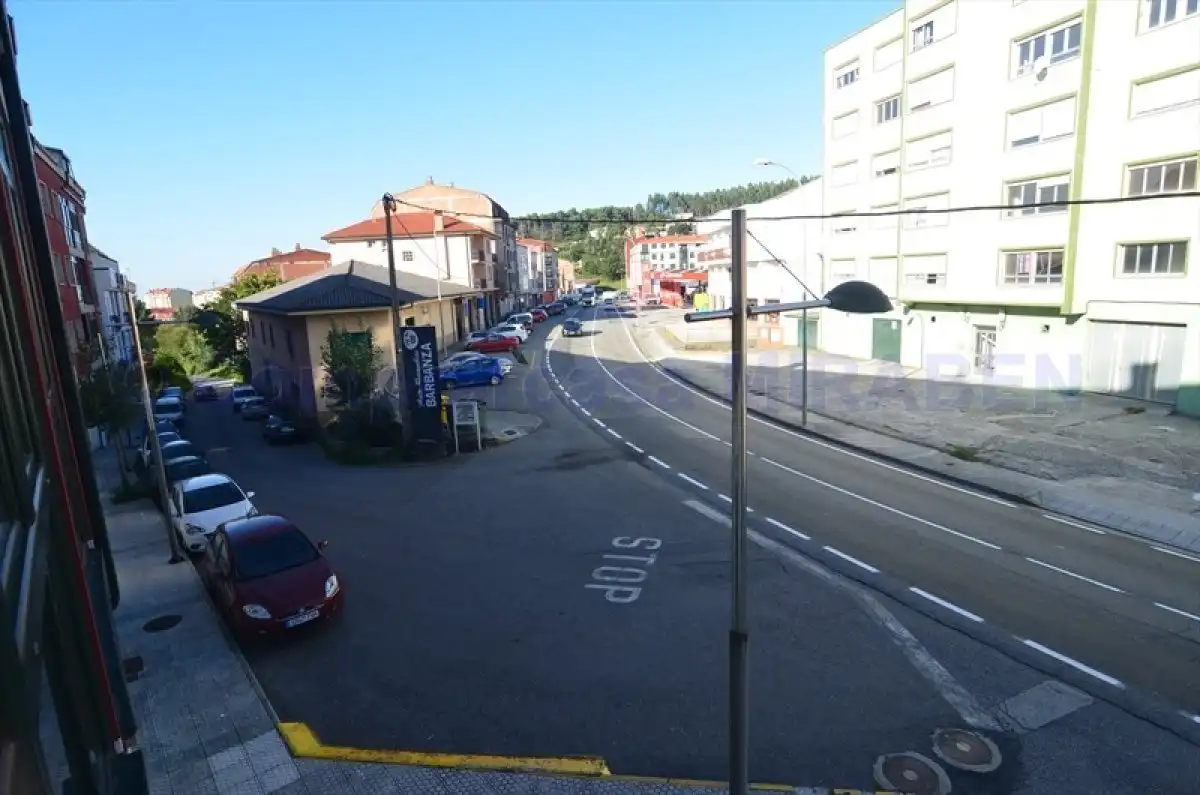 Piso de 90 m² en Boiro