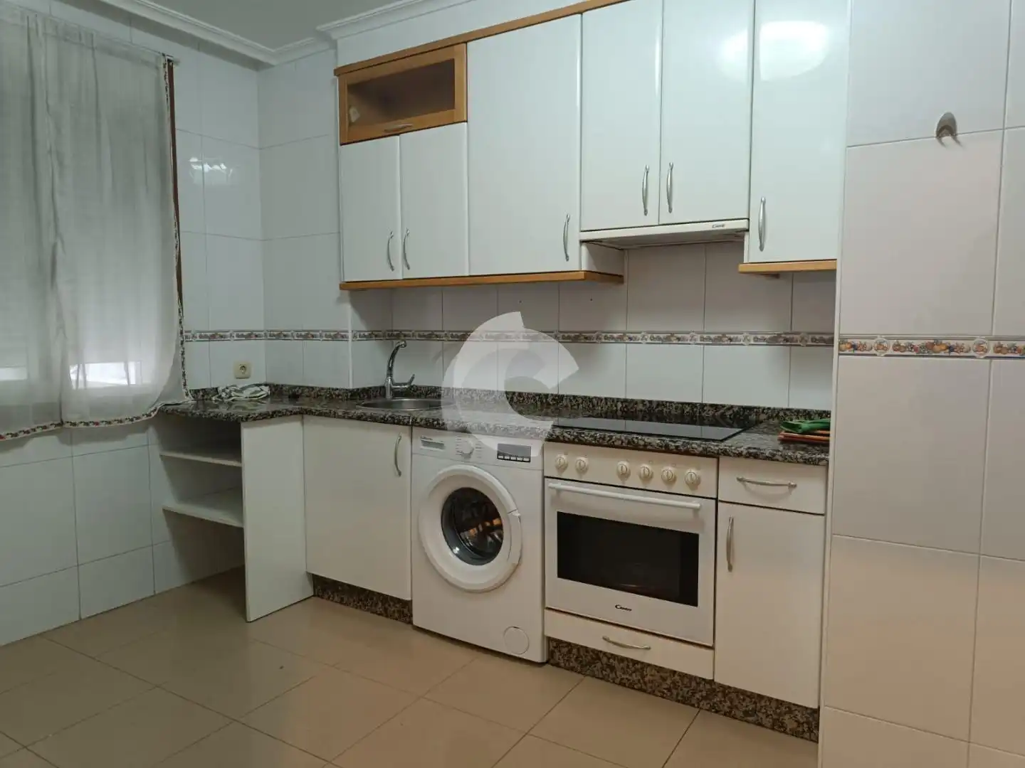 Piso de 80 m² en Ourense