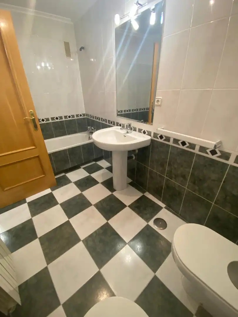 Piso de 100 m² en Albacete