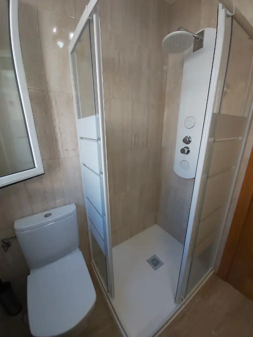 Habitació de lloguer, Sada