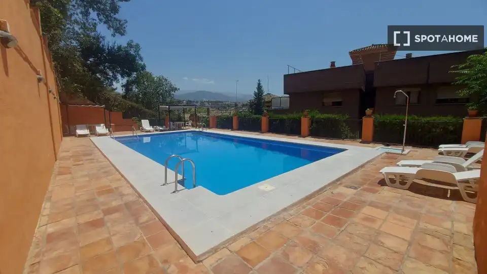 Habitación 115 m², Granada