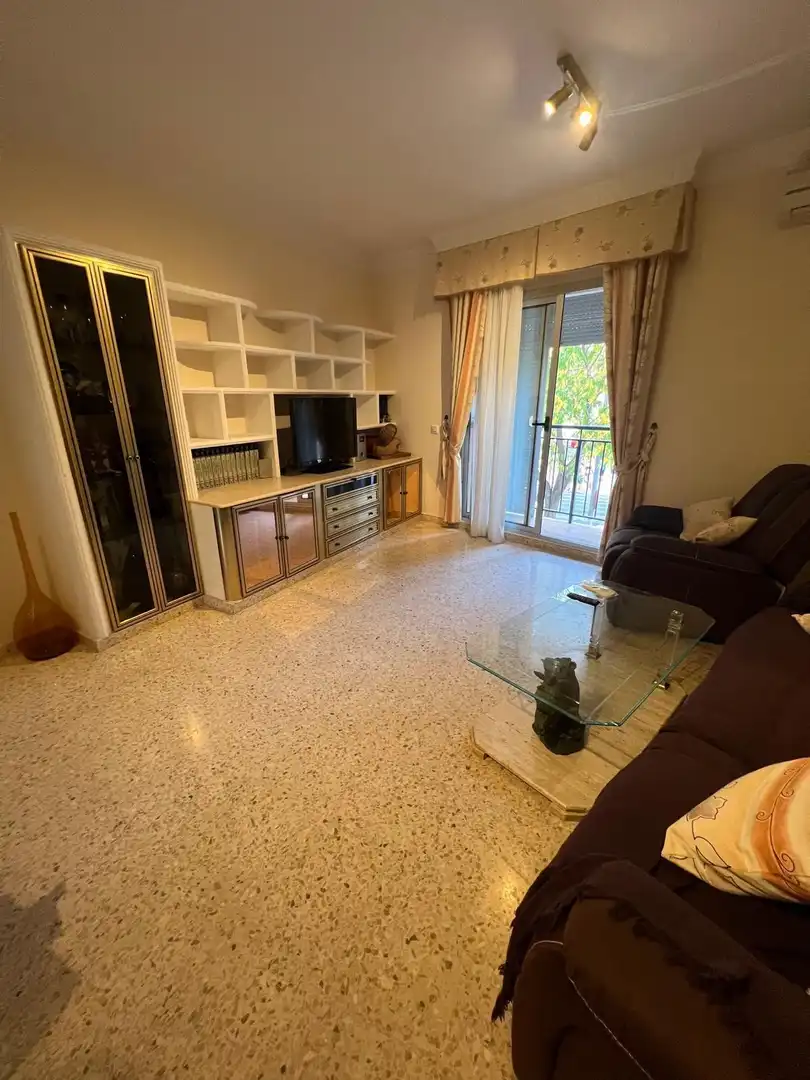 Piso de 98 m² en Sevilla