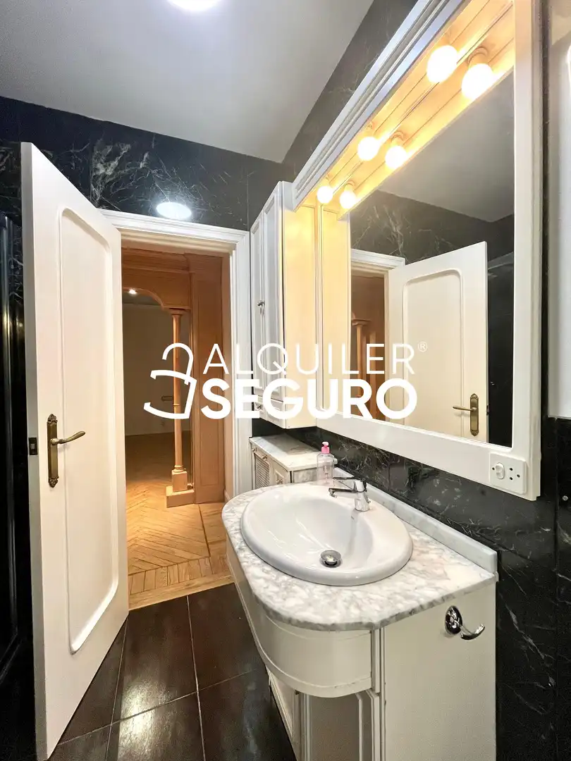 Apartamento 170 m² em Madrid