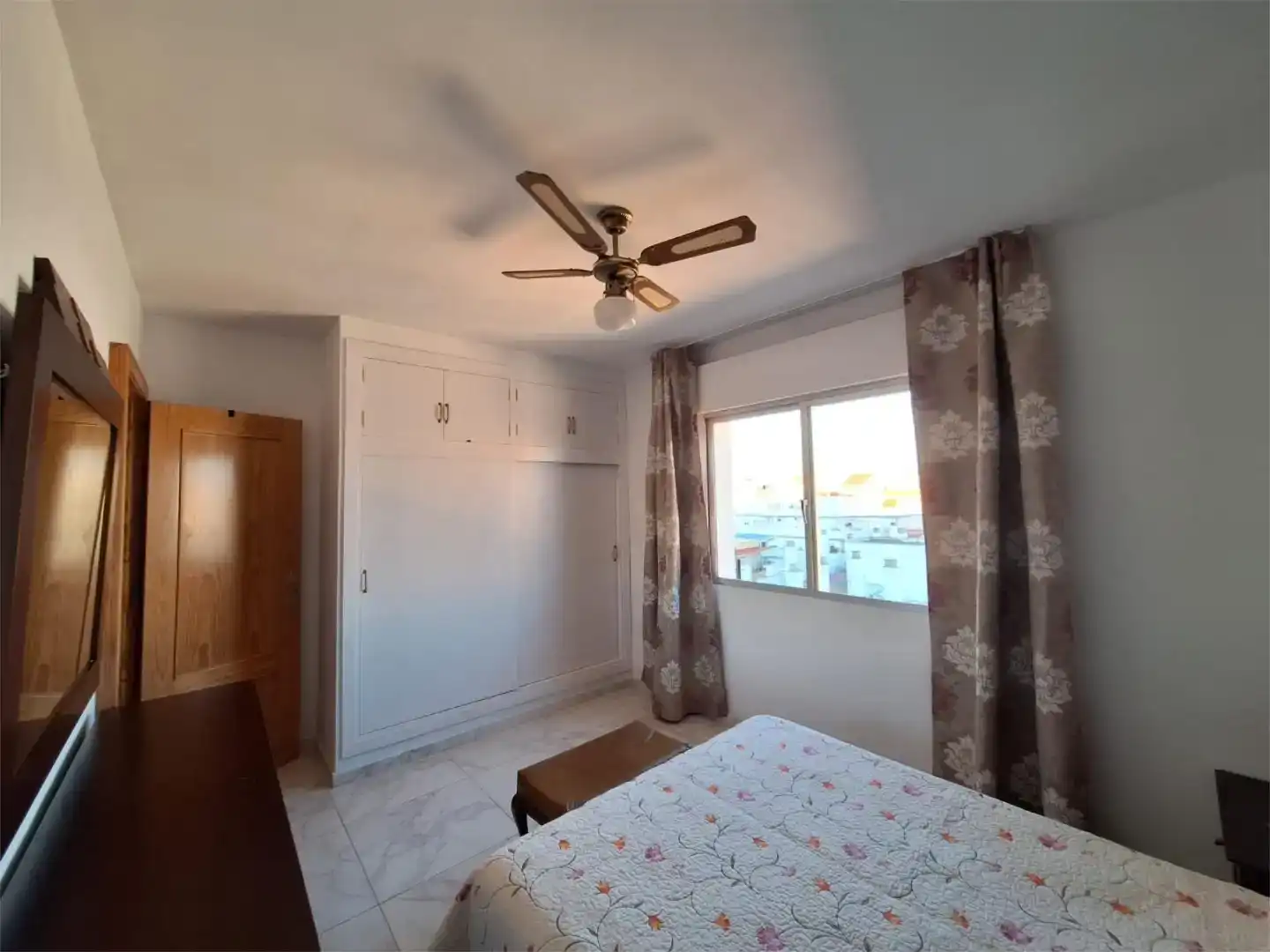 Habitación 120 m², Estepona
