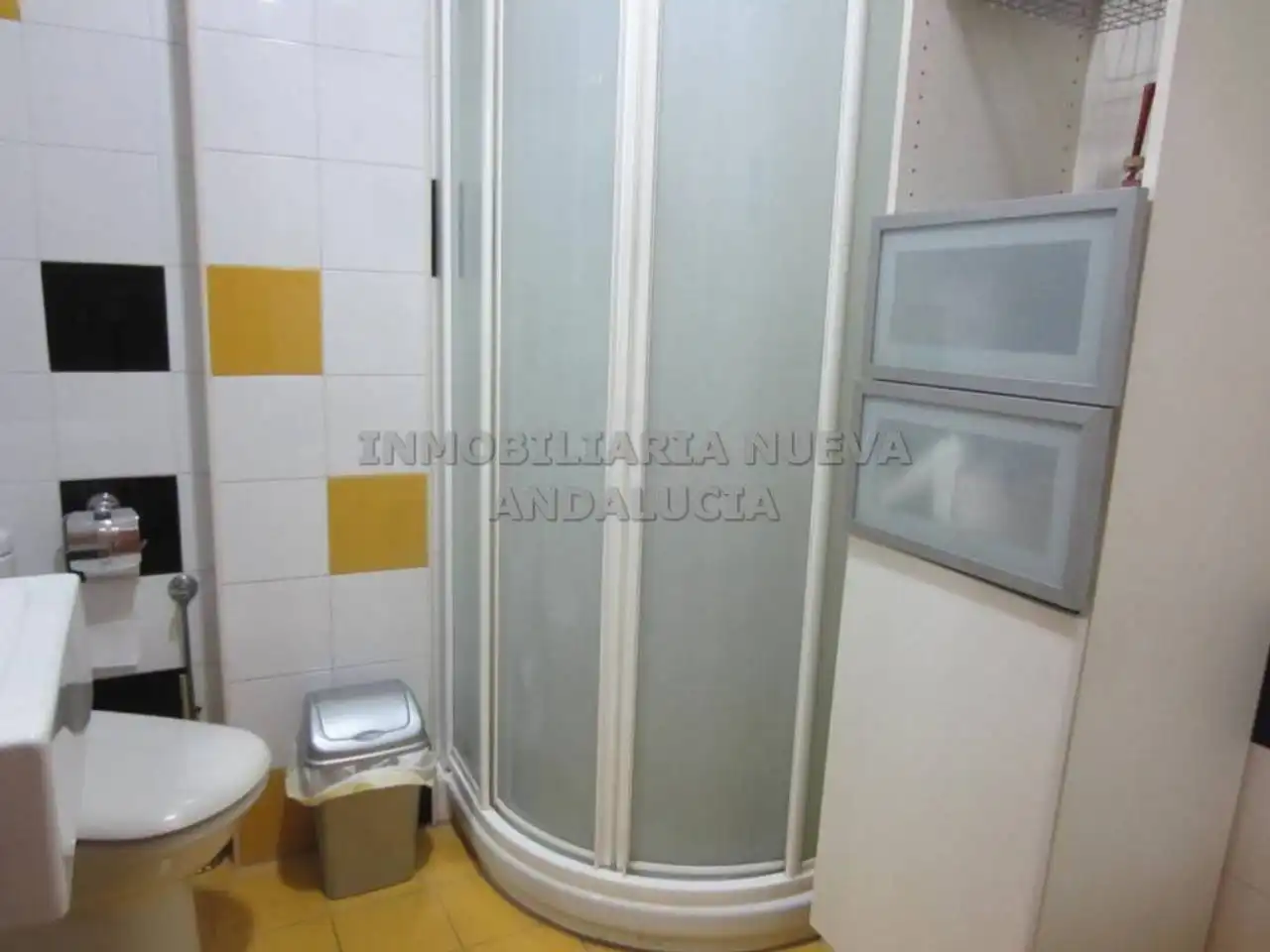 Piso de 85 m² en Almería