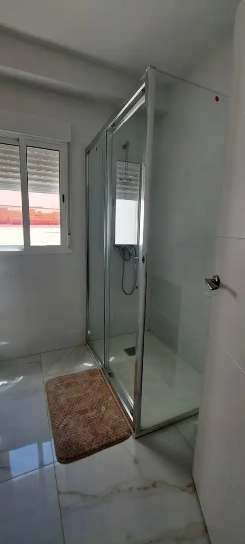 Habitación 80 m², Almería