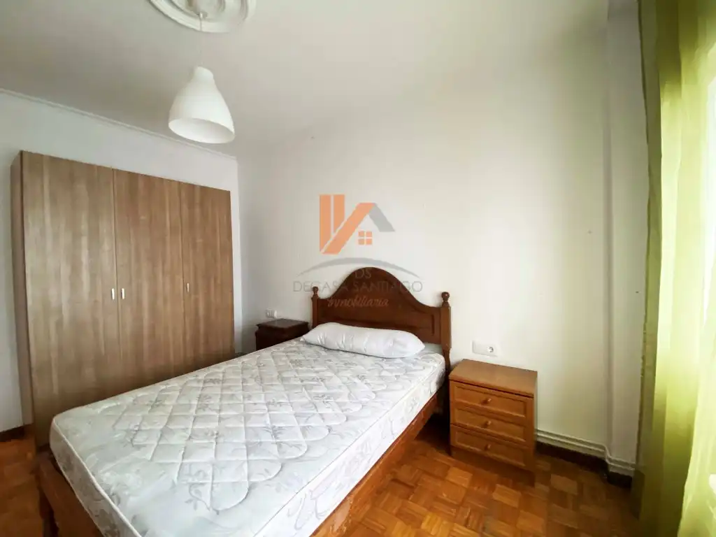 Piso de 85 m² en Santiago de Compostela