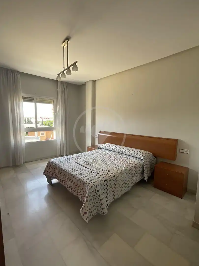 Piso de 100 m² en Linares