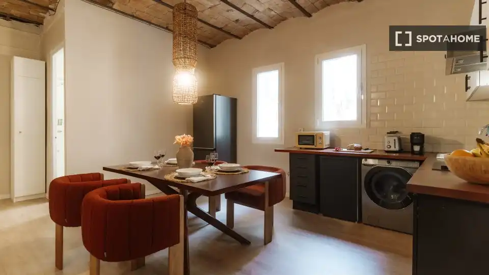 Habitación 90 m², Barcelona
