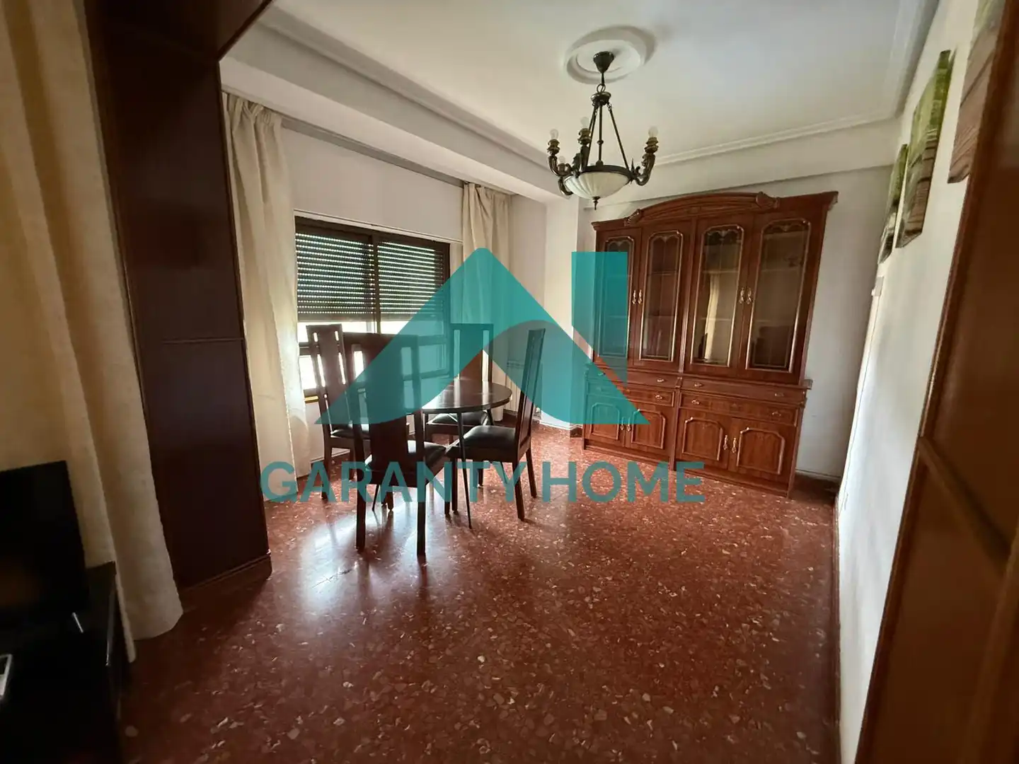 Piso de 140 m² en Cáceres