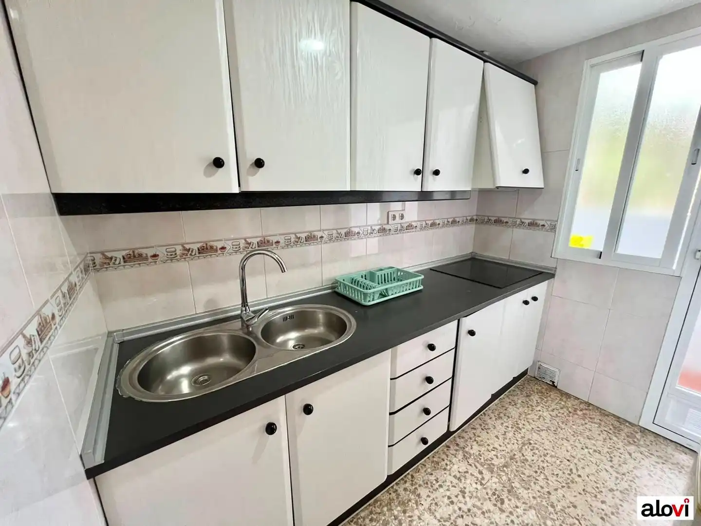 Piso de 80 m² en Granada