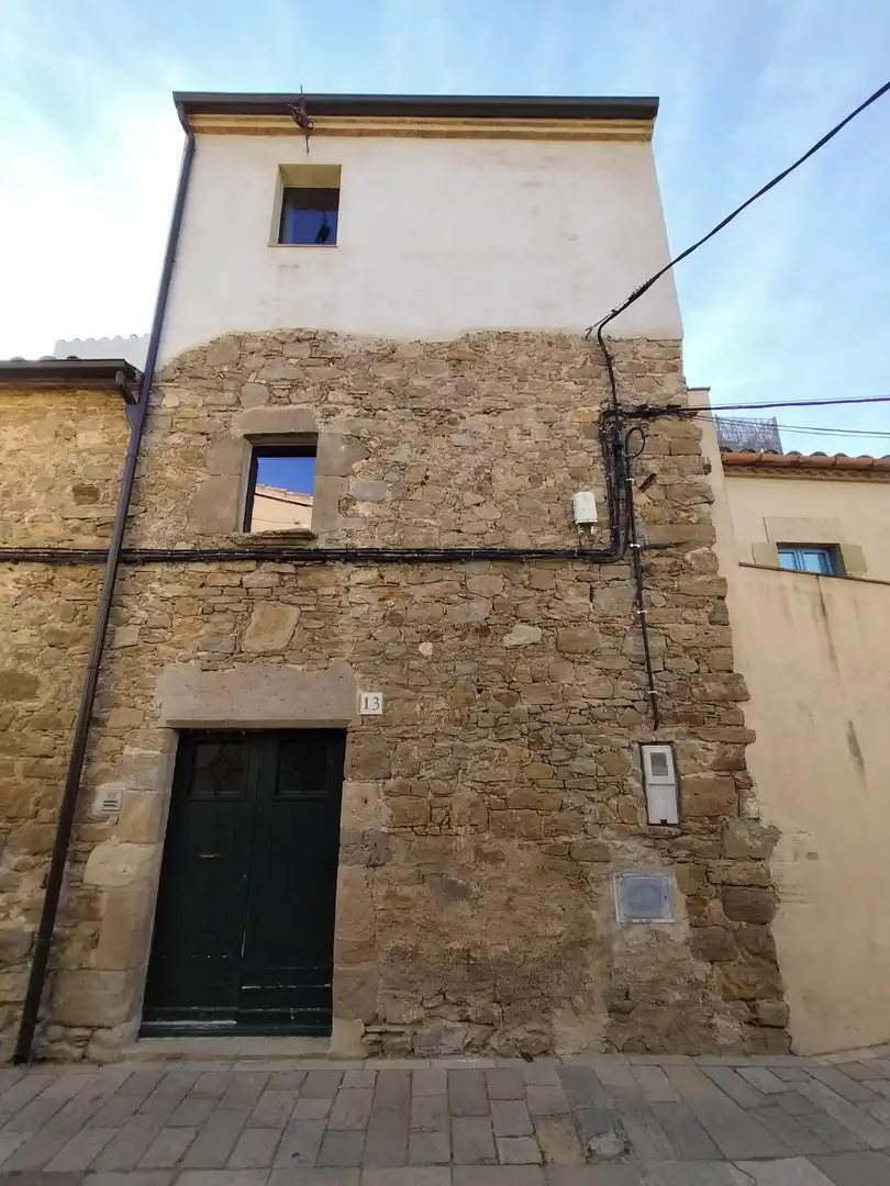 Piso de 40 m² en Ullastret