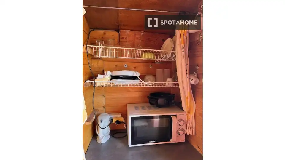 Habitación 16 m², Córdoba