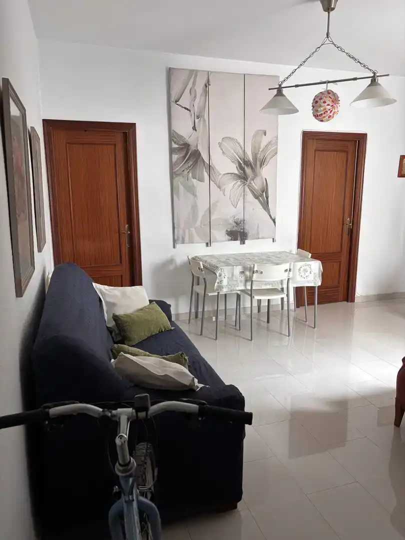 Habitación 74 m², Sevilla