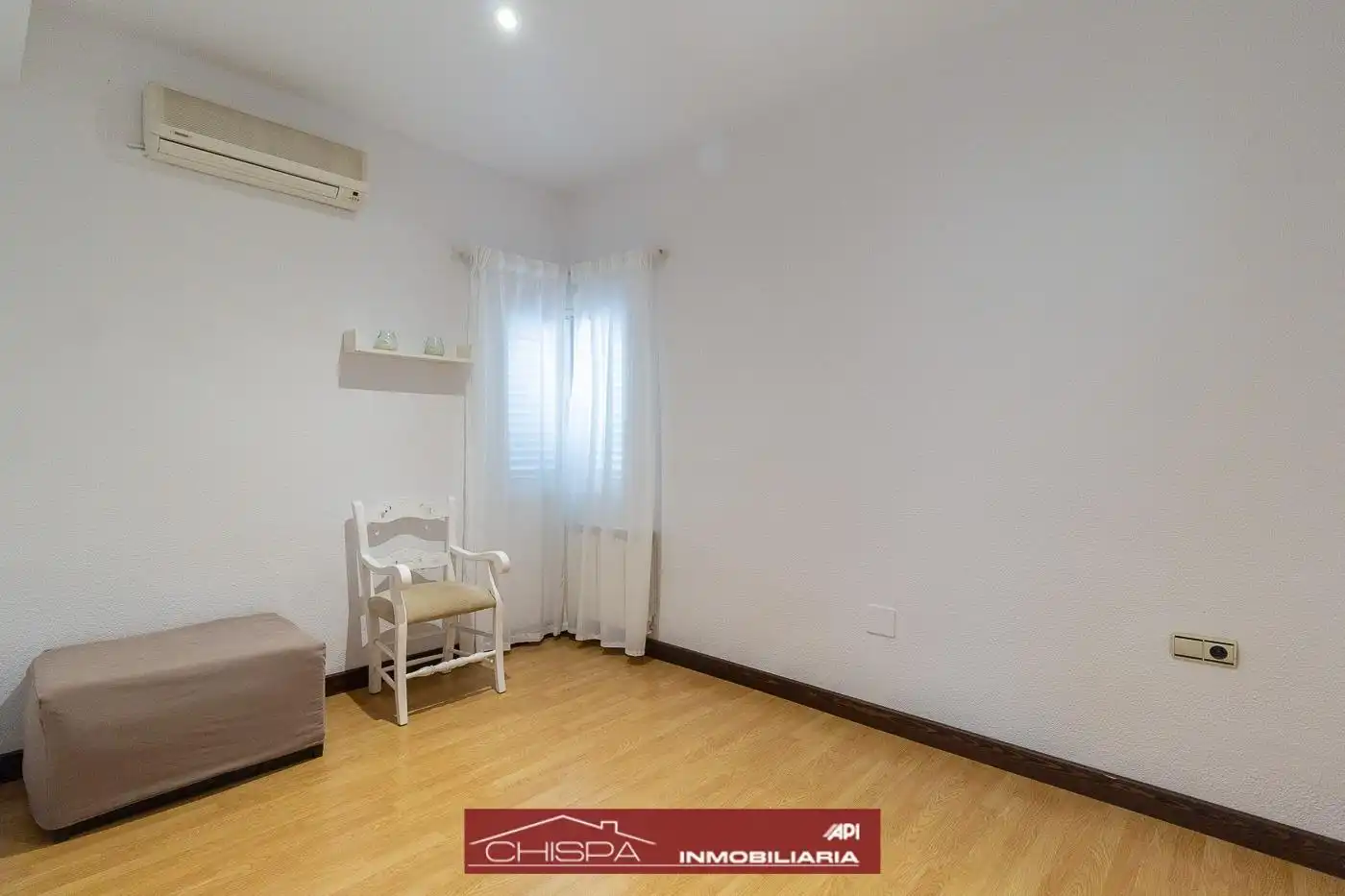 Piso de 200 m² en Nàquera / Náquera