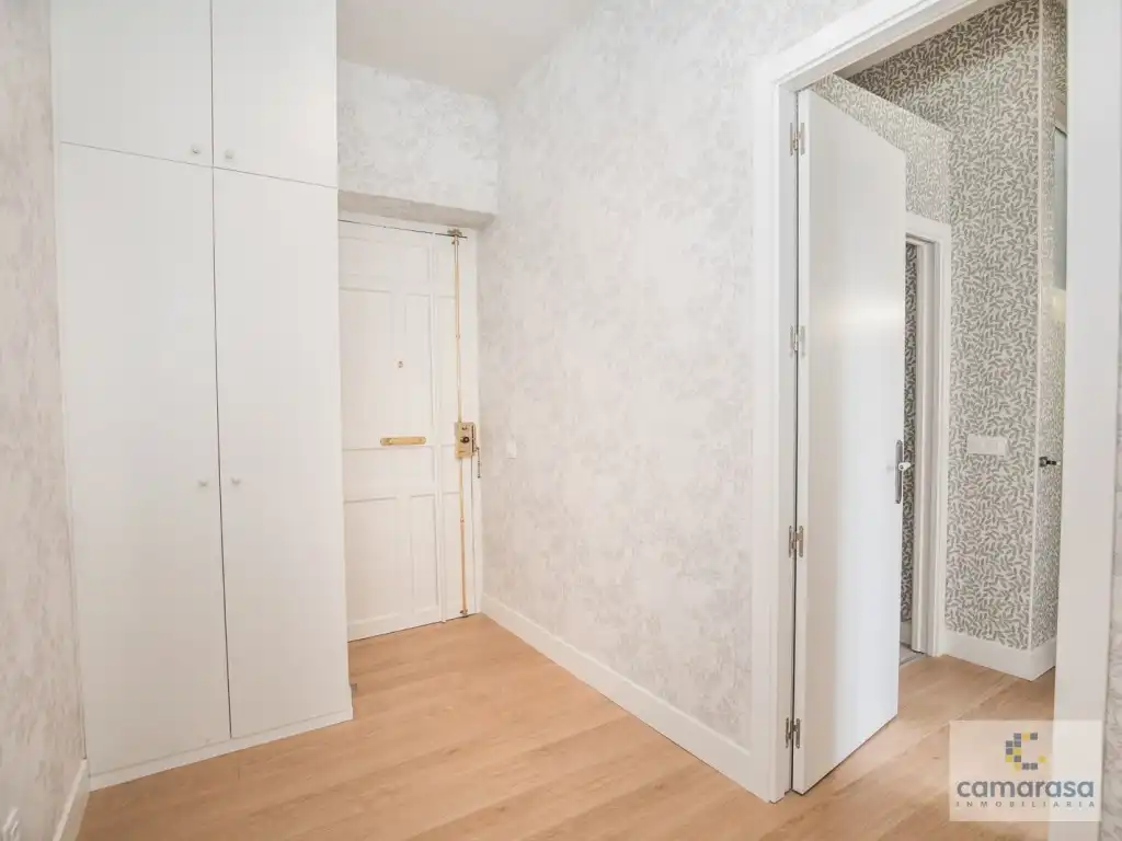 Pis de 92 m² a Àvila
