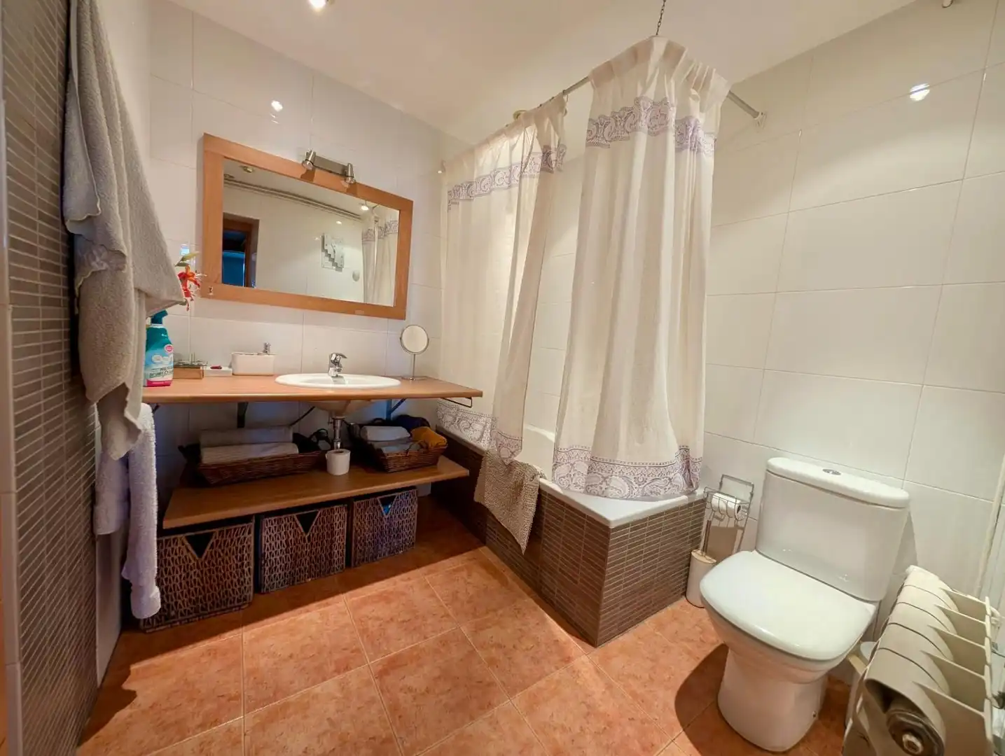 Habitación 198 m², Manresa