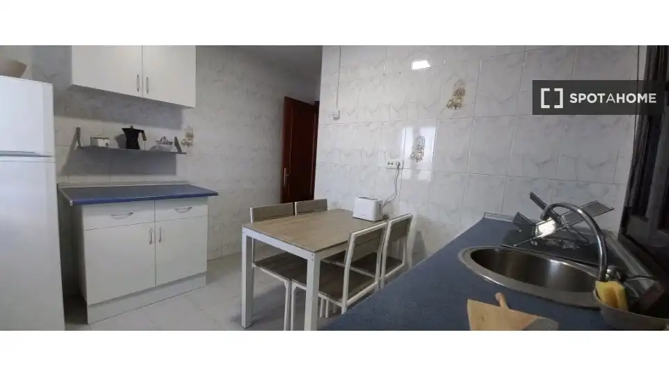 Habitación 109 m², Camargo