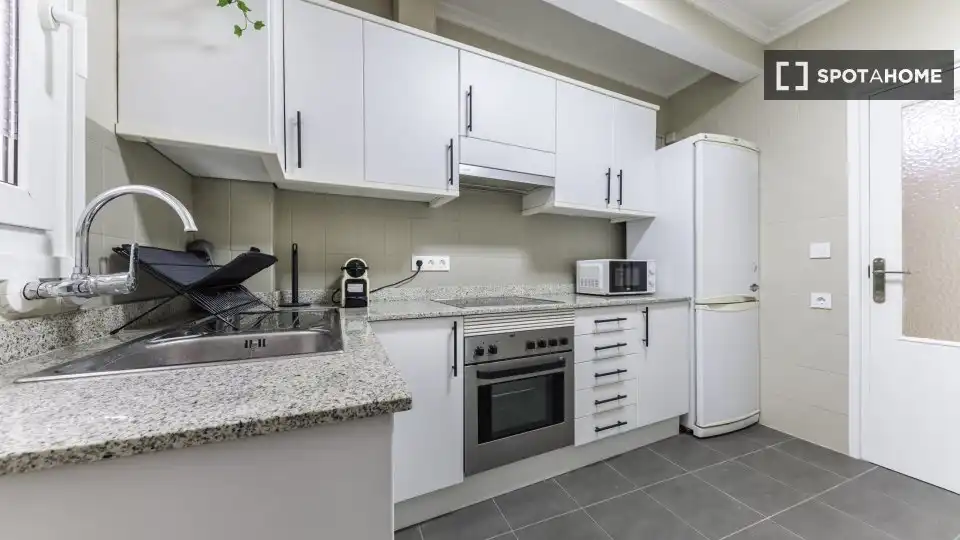 Habitación 118 m², Alicante