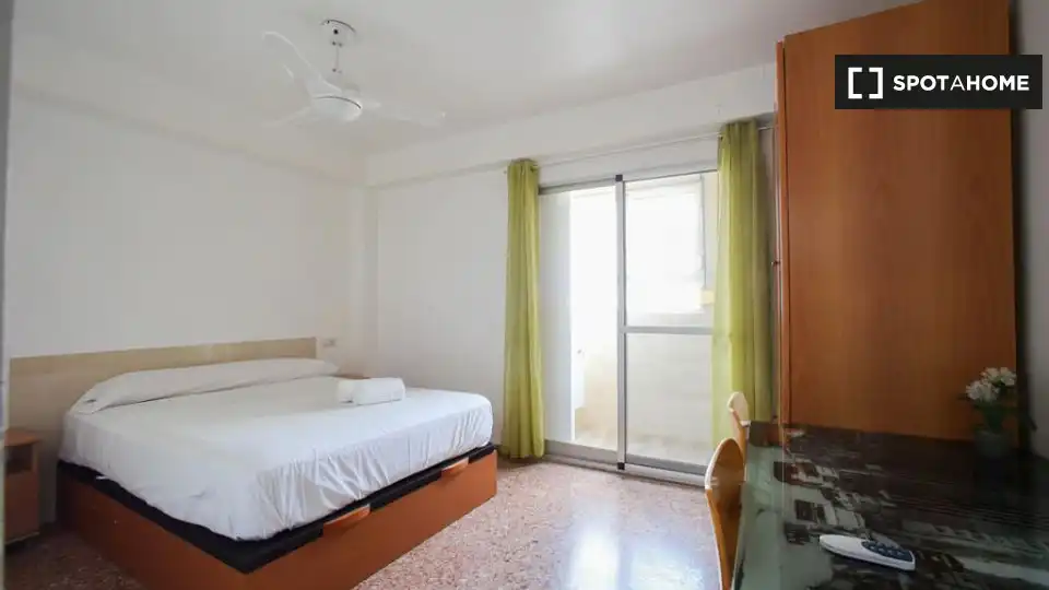 Habitación 100 m², Valencia
