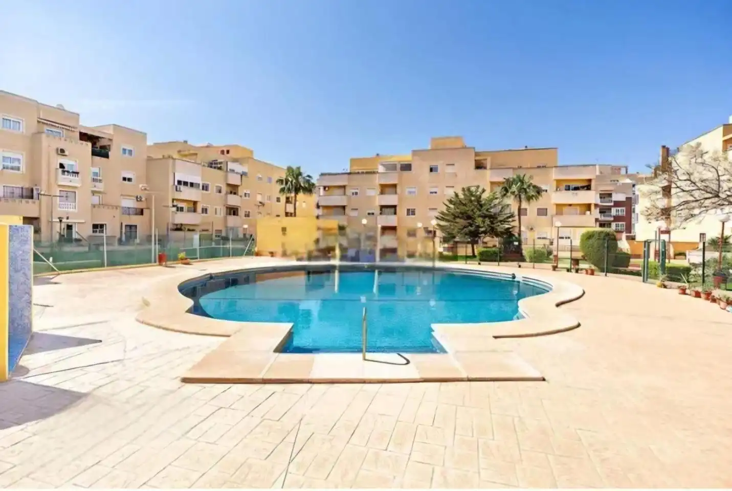 Pis de 85 m² a Roquetas de Mar