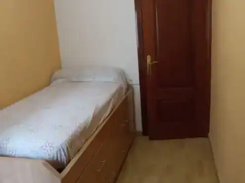 Habitación 90 m², Salamanca