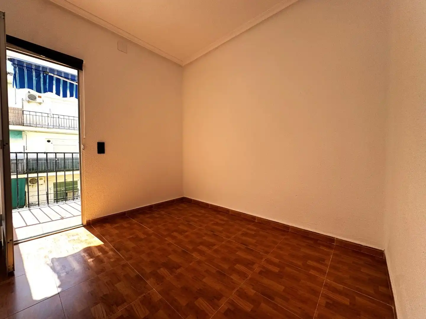 Piso de 70 m² en Linares