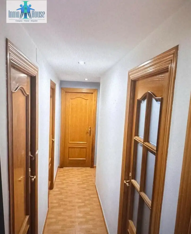 Piso de 80 m² en Albacete