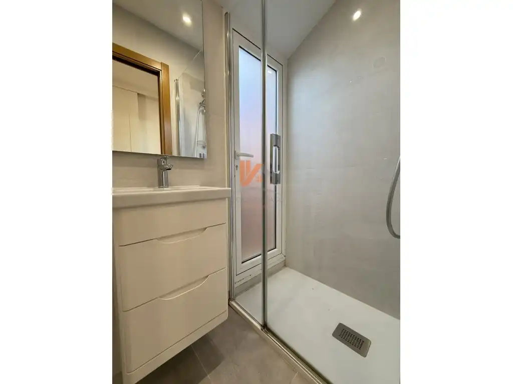 Piso de 127 m² en Santiago de Compostela