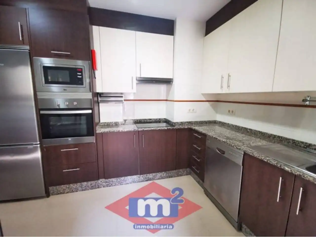 Wohnung 81 m² in Salvaterra de Miño