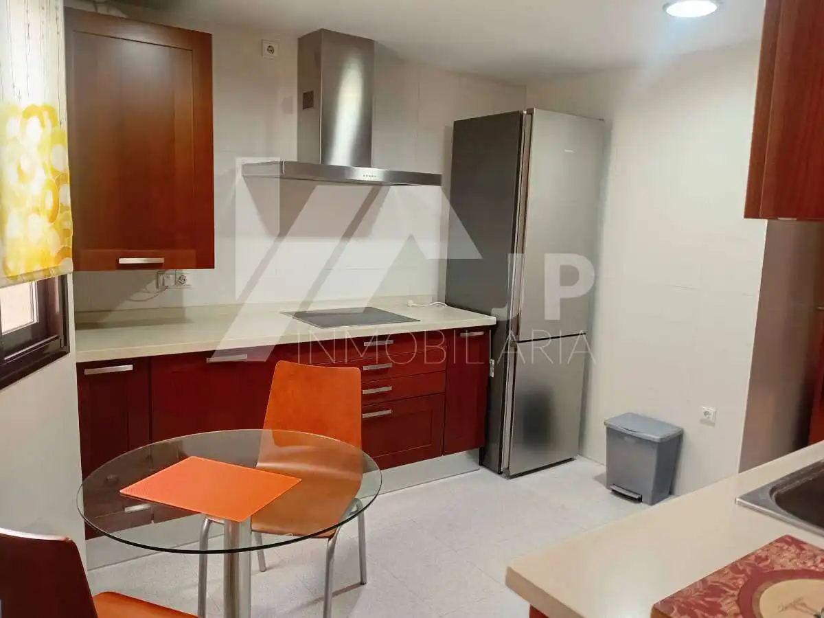 Piso de 120 m² en Granada