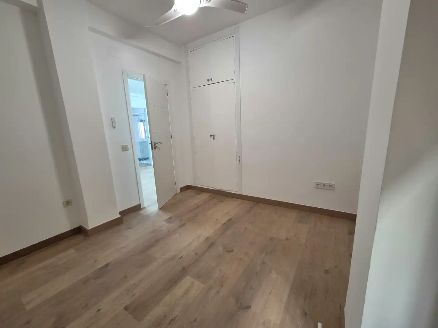 Quarto para alugar, Toledo