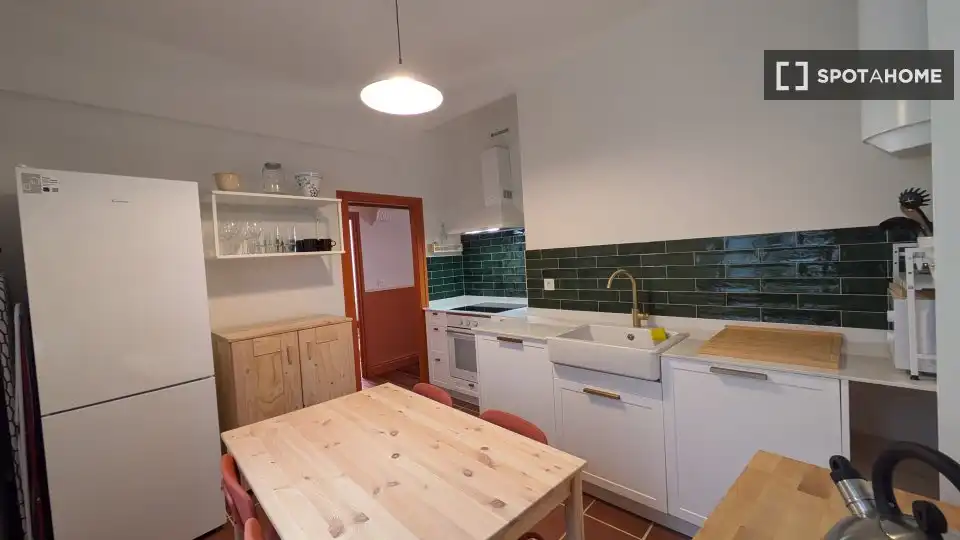 Habitación 86 m², Bilbao