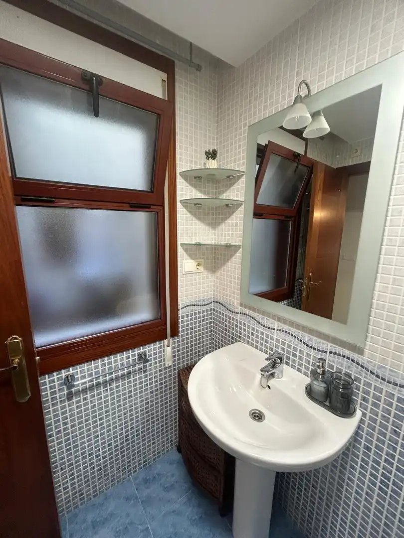 Piso de 58 m² en Ribeira