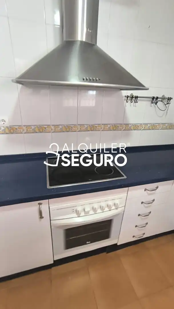 Piso de 100 m² en Bollullos de la Mitación