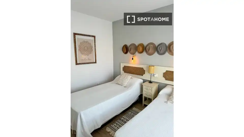 Habitación 144 m², Dénia