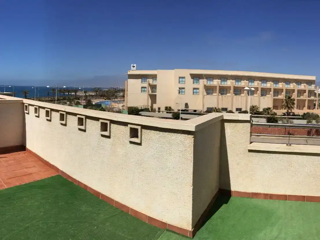 Casa de 250 m² en Almería