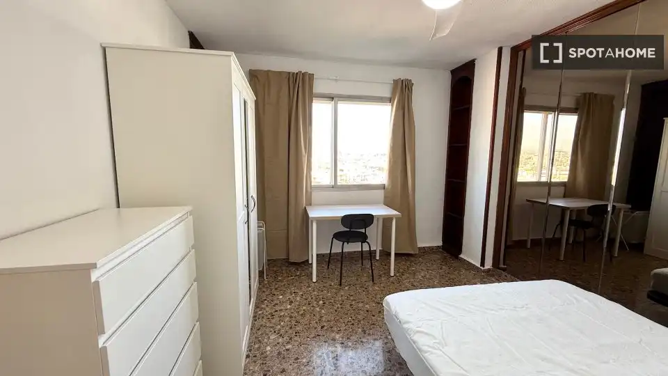 Habitación 200 m², Valencia