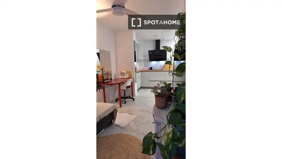 Habitación 79 m², Sevilla