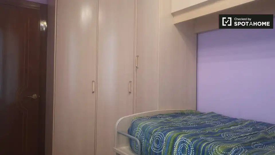 Habitación 69 m², Bilbao