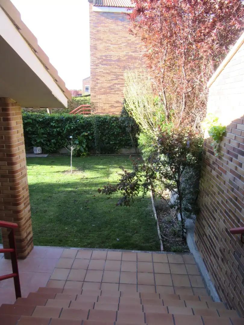 Casa de 250 m² en Zaragoza