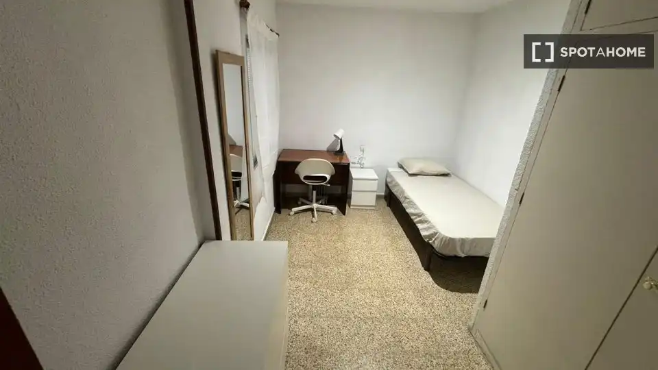Habitación 178 m², Granada