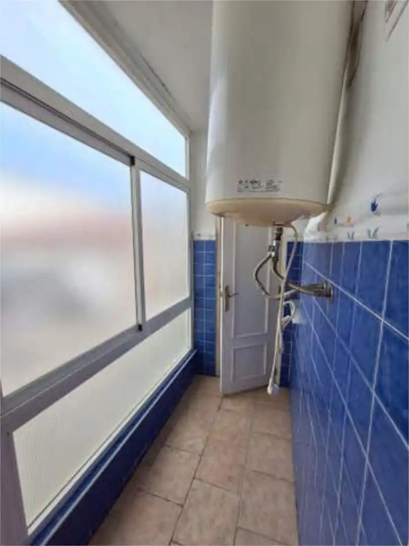Piso de 85 m² en Linares