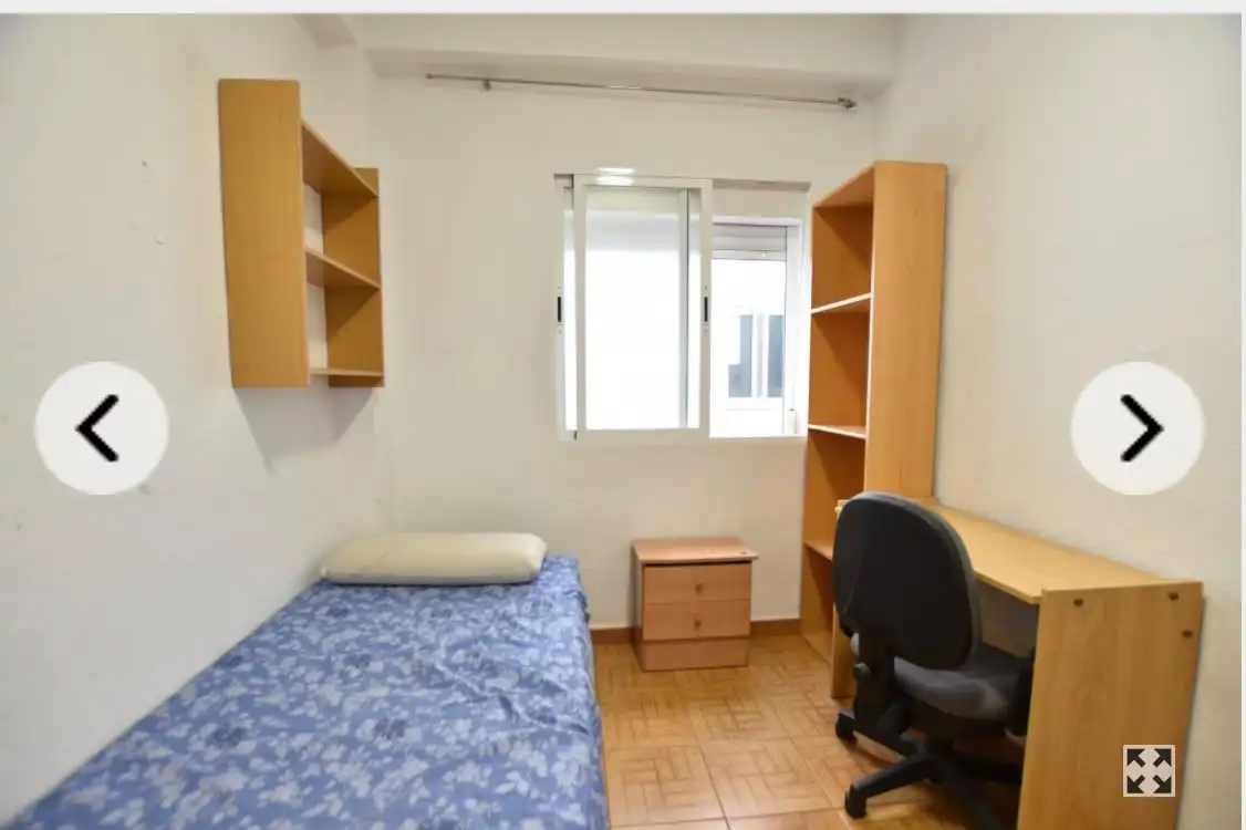 Piso de 120 m² en Granada