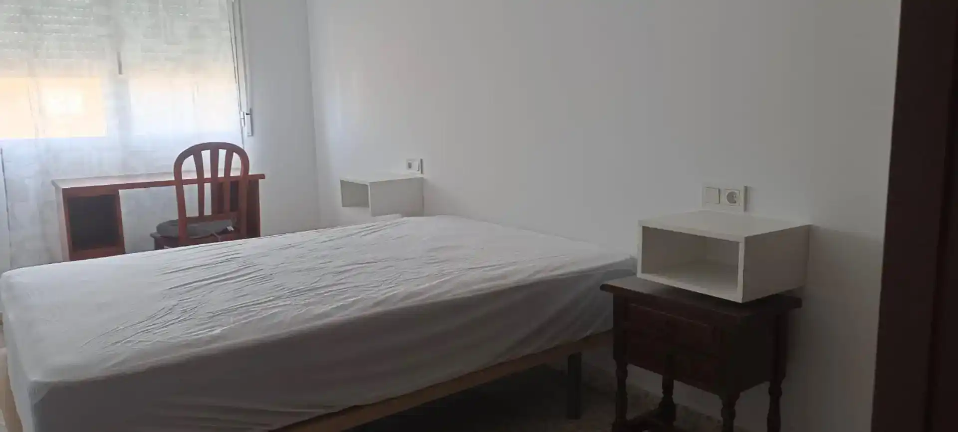 Habitación 14 m², Granada