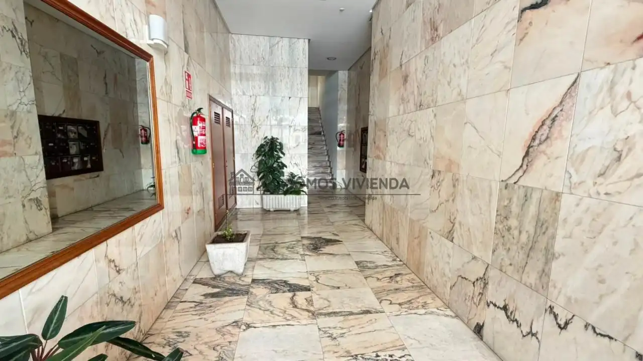 Piso de 106 m² en Ourense